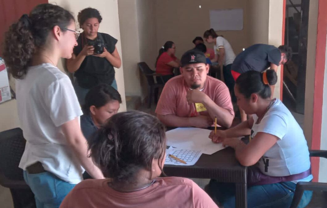 Se desarrolla taller de apoyo psicosocial con emprendedores