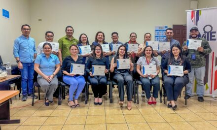 Concluye proceso de formación en comunicación estratégica con integrantes de la Mesa Técnica de Migración de Chalatenango Centro