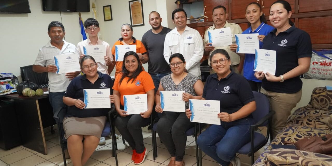 Concluye proceso de formación en comunicación en MASAHUAT